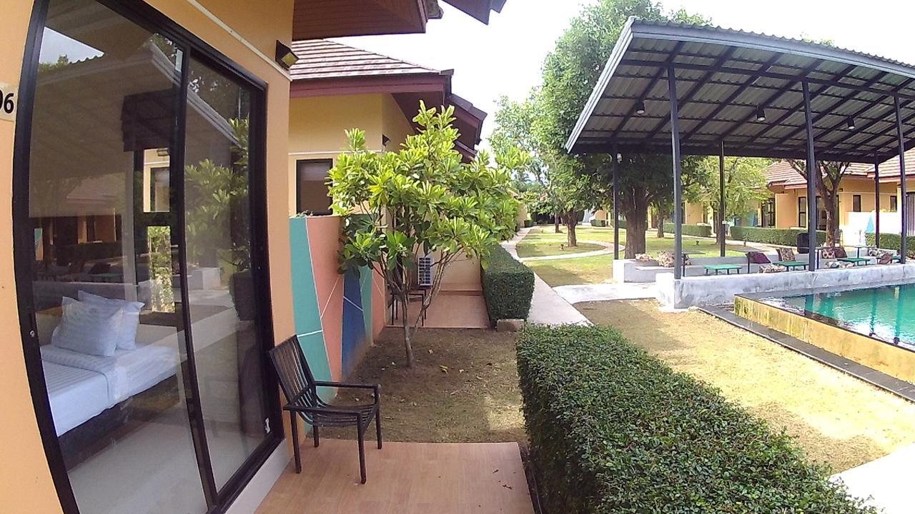 Green Adamas Resort Chumphon Eksteriør billede